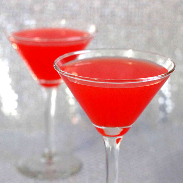 pomengranate martini photo mix that drink